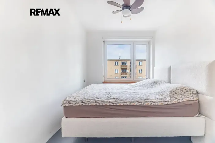 Prodej bytu 2+kk, Praha - Břevnov, Na Petřinách, 41 m2