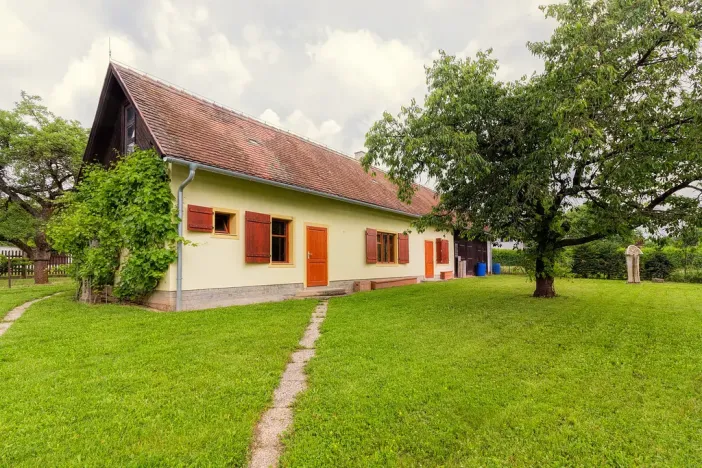Prodej rodinného domu, Chrustenice, 336 m2