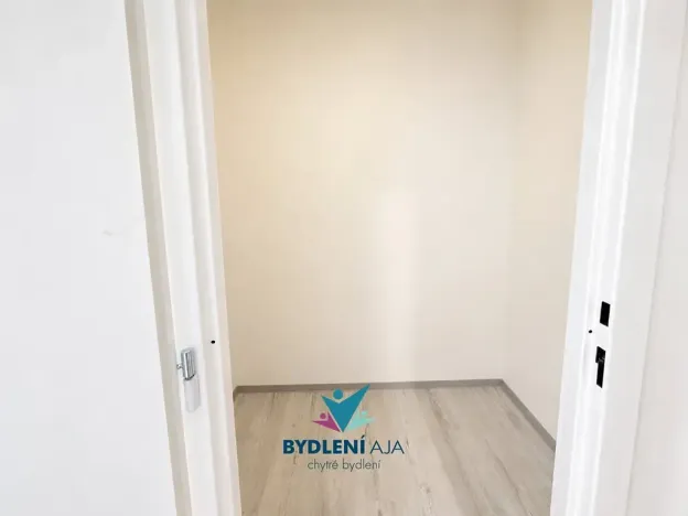 Prodej bytu 2+1, Krupka, Karla Čapka, 62 m2