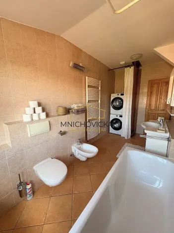 Pronájem bytu 3+kk, Žebrák, Náměstí, 87 m2