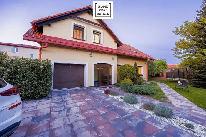 Prodej vily, Praha - Újezd nad Lesy, Dražická, 206 m2