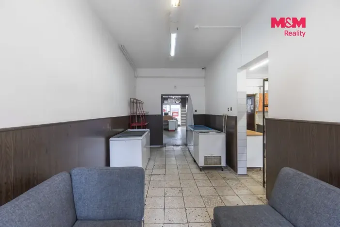 Prodej obchodního prostoru, Paskov, Náměstí, 205 m2
