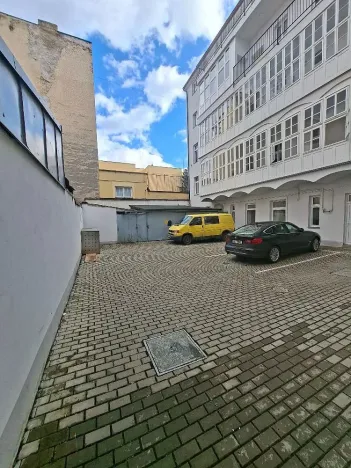 Prodej komerční, Praha - Libeň, Turnovská, 113 m2