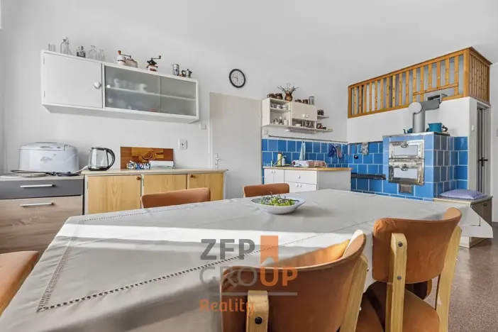 Prodej rodinného domu, Korouhev, 300 m2