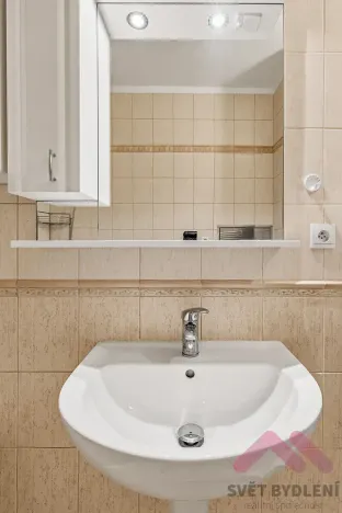 Pronájem bytu 2+kk, Praha - Krč, Tavolníková, 51 m2