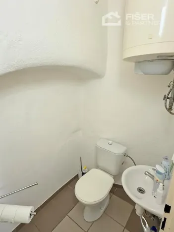 Pronájem kanceláře, Valašské Meziříčí, Náměstí, 46 m2