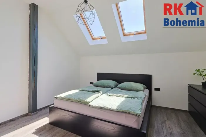 Pronájem bytu 4+kk, Doubravčice, K Jízdárně, 184 m2