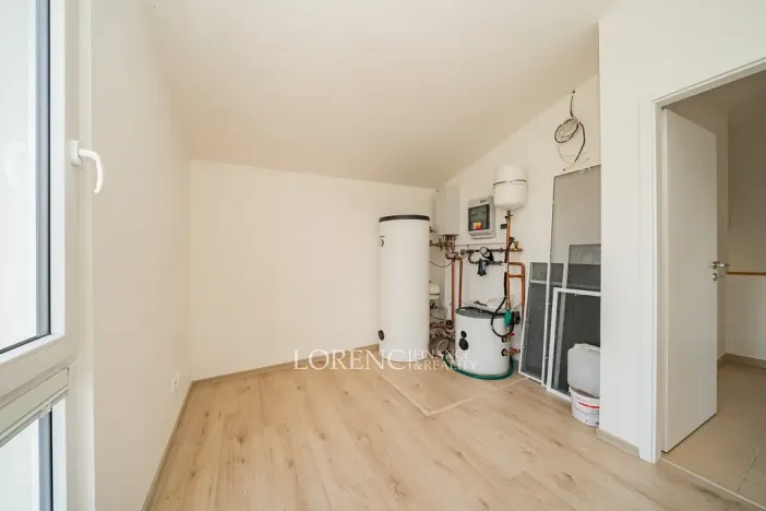 Prodej rodinného domu, Polerady, 83 m2