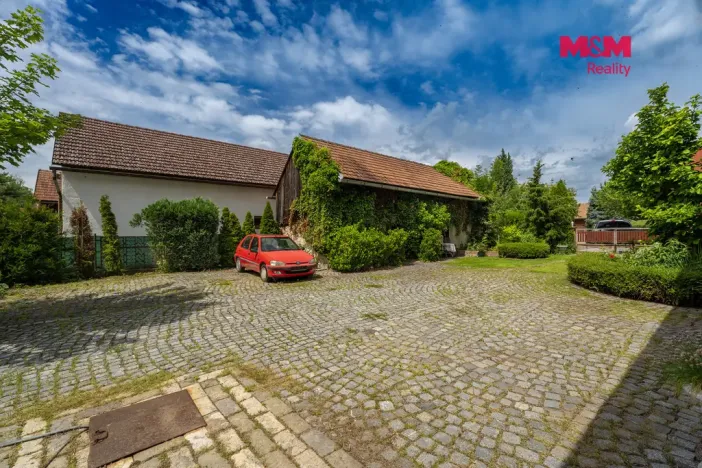 Prodej rodinného domu, Kněžmost - Koprník, 250 m2