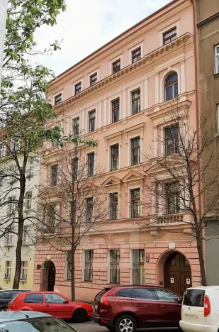 Pronájem bytu 2+1, Praha - Vinohrady, Velehradská, 42 m2