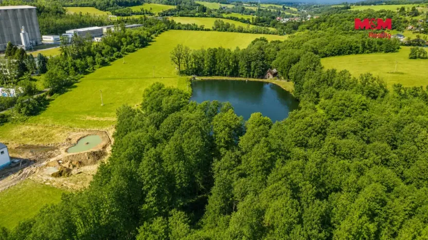 Prodej komerčního pozemku, Votice, 12405 m2