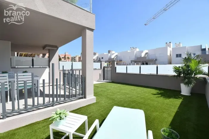 Prodej rodinného domu, San Miguel de Salinas, Alicante, Španělsko, 75 m2