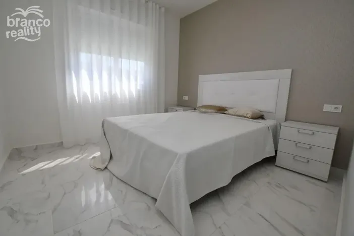 Prodej rodinného domu, San Miguel de Salinas, Alicante, Španělsko, 75 m2