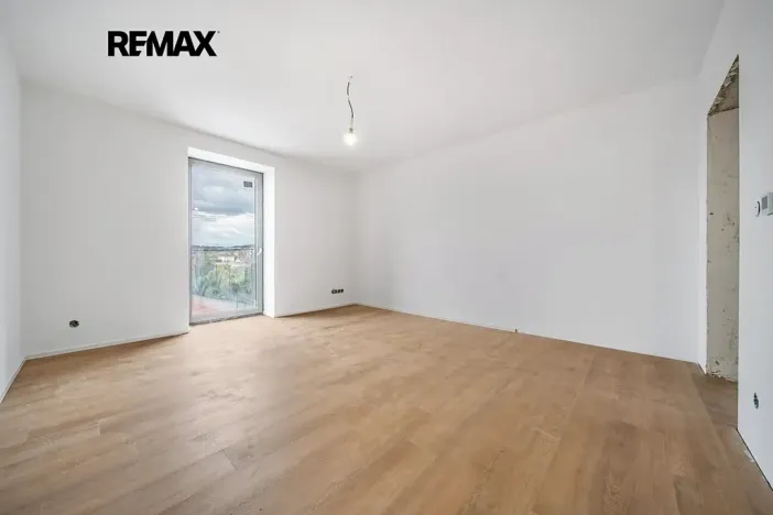 Prodej bytu 3+kk, Moravany, Květná, 103 m2