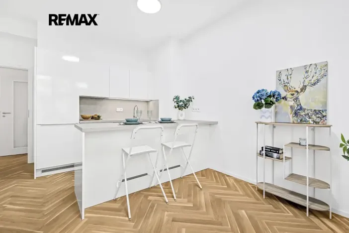 Prodej bytu 2+kk, Praha - Vinohrady, V Horní Stromce, 49 m2