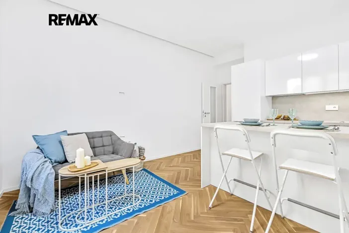 Prodej bytu 2+kk, Praha - Vinohrady, V Horní Stromce, 49 m2
