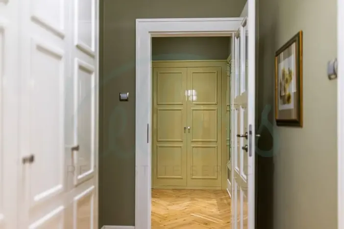 Pronájem bytu 3+1, Praha - Vinohrady, Lužická, 120 m2