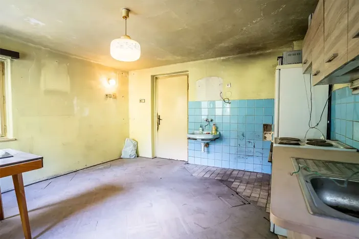 Prodej rodinného domu, Roztoky u Semil, 346 m2