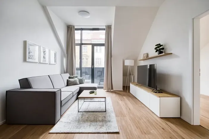 Pronájem bytu 3+kk, Praha - Karlín, Pernerova, 67 m2