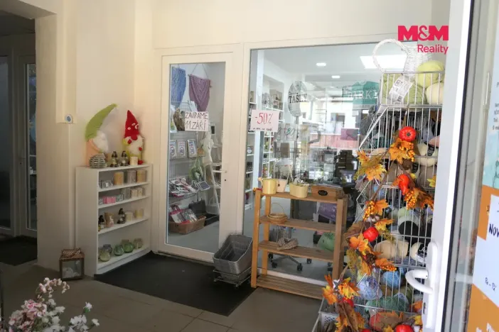Pronájem obchodního prostoru, Beroun - Beroun-Město, Plzeňská, 85 m2