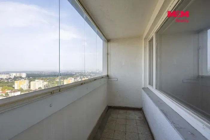 Prodej bytu 2+kk, Praha, Štúrova, 49 m2