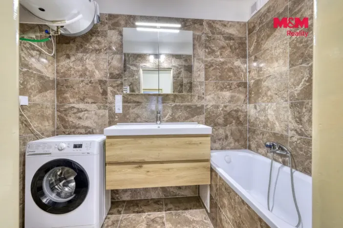 Pronájem bytu 3+1, Žihobce, 75 m2