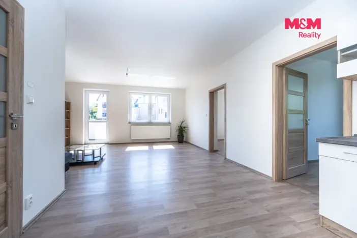 Prodej bytu 3+kk, Břežany II, 81 m2