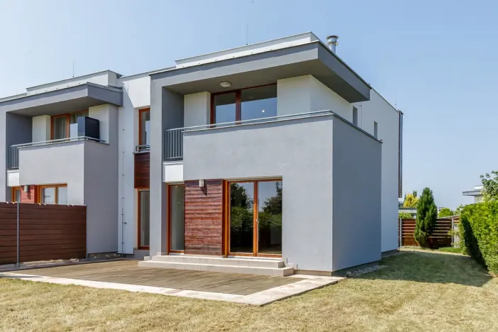Prodej rodinného domu, Praha - Pitkovice, Lošáková, 162 m2