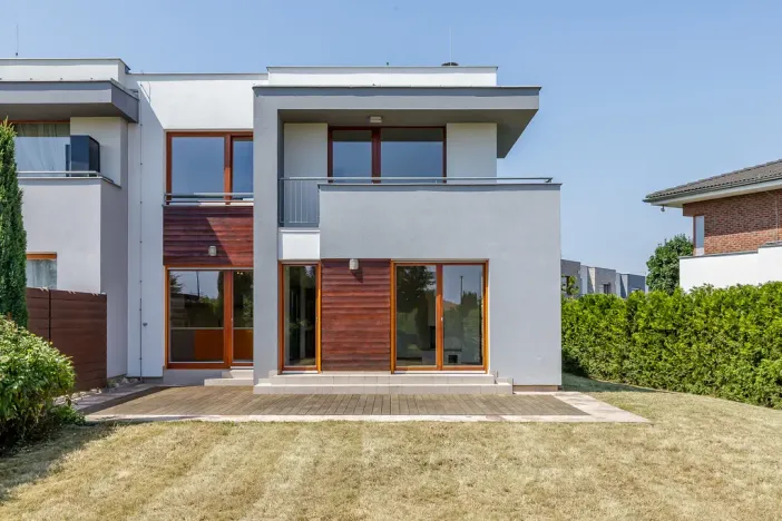 Prodej rodinného domu, Praha - Pitkovice, Lošáková, 162 m2