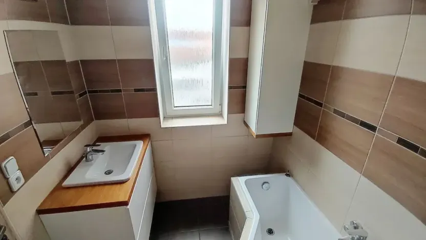 Pronájem bytu 3+kk, Hradec Králové, Bozděchova, 63 m2