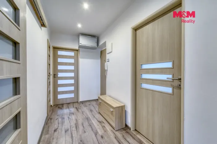 Prodej bytu 4+1, Písek, Semická, 75 m2