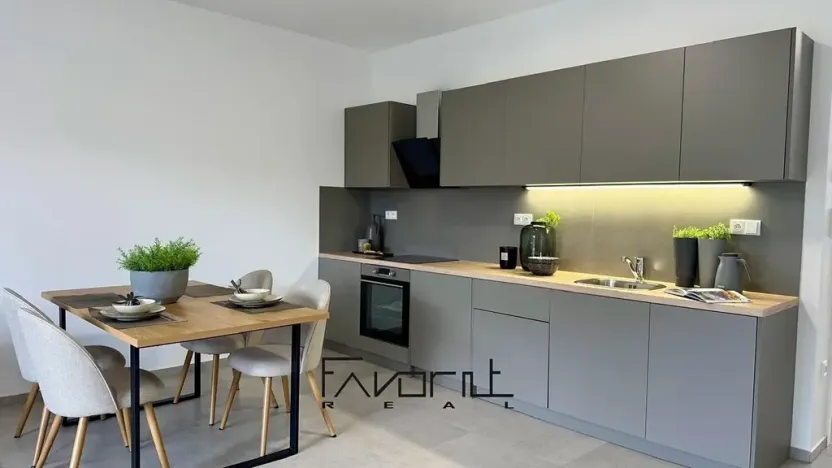 Pronájem rodinného domu, Ostrava, Měsíční, 94 m2