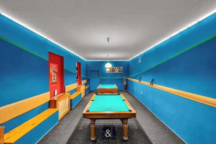 Pronájem restaurace, Česká Lípa, Jindřicha z Lipé, 290 m2