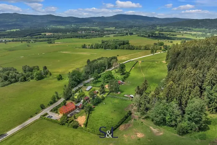 Prodej rodinného domu, Horní Planá, 200 m2