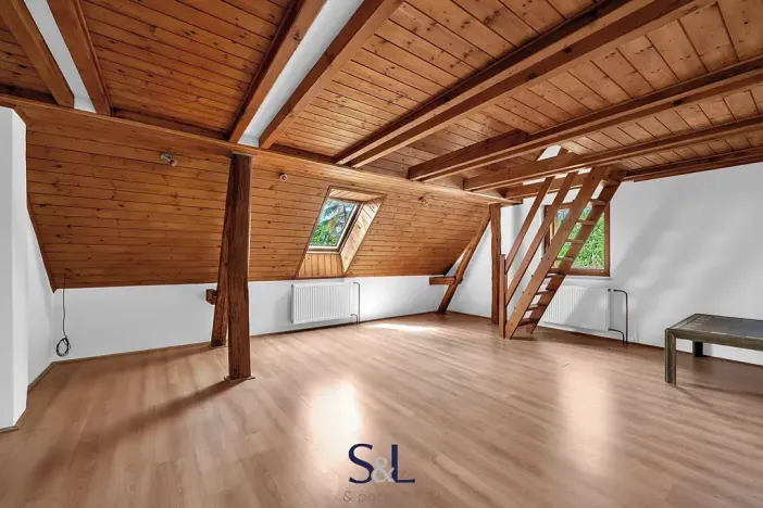 Prodej rodinného domu, Horní Planá, 200 m2