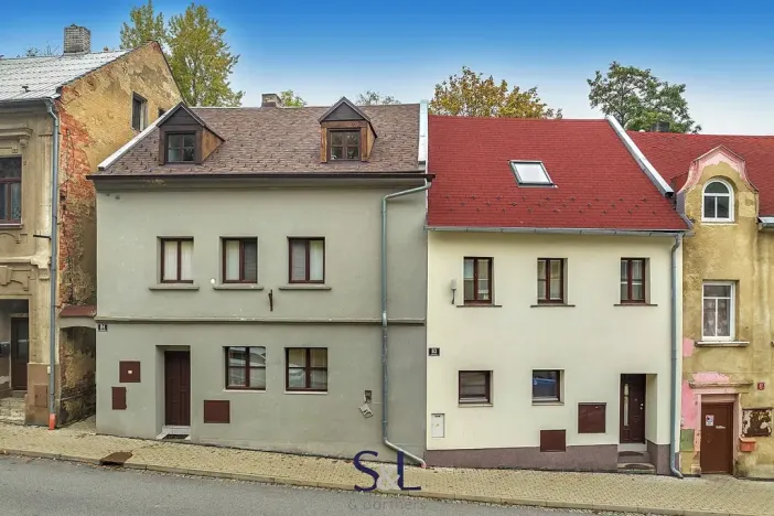 Prodej činžovního domu, Mimoň, Nádražní, 240 m2