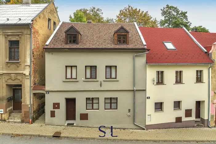 Prodej činžovního domu, Mimoň, Nádražní, 240 m2
