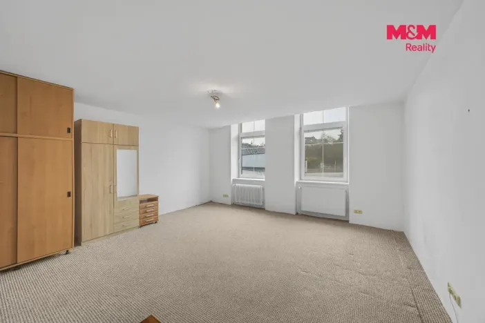Prodej bytu 3+1, Jaroměř - Pražské Předměstí, Husova, 120 m2