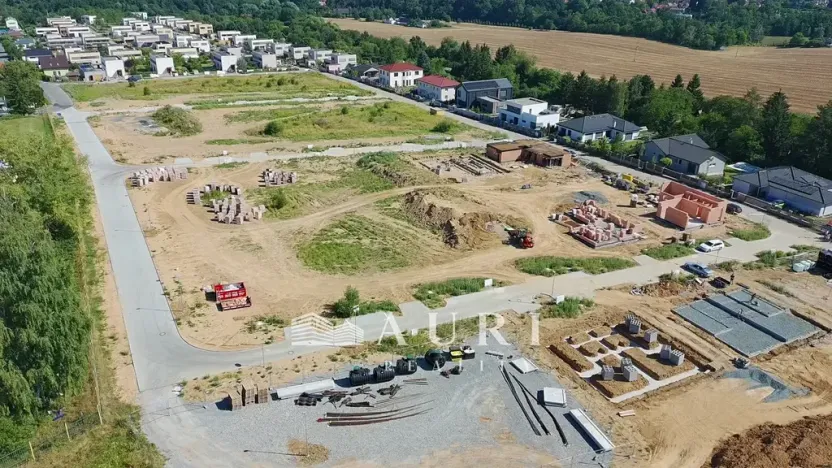 Prodej pozemku pro bydlení, Úvaly, Jeronýmova, 692 m2