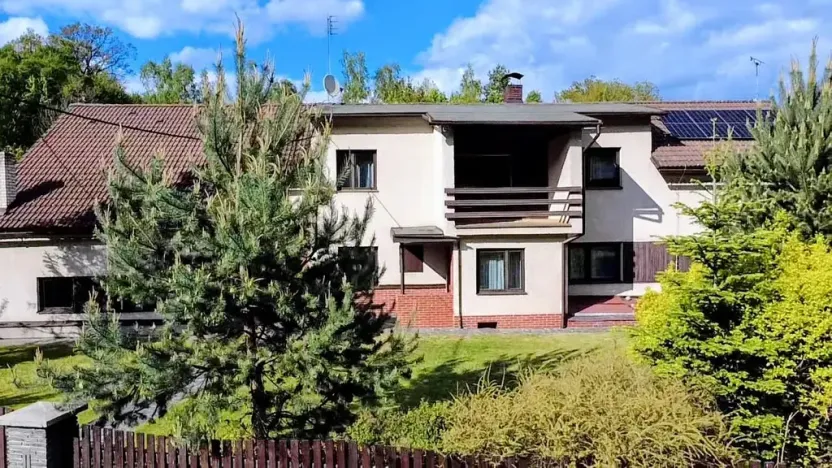 Prodej rodinného domu, Bílovec, 385 m2