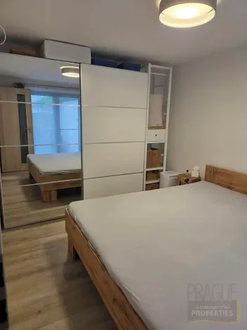 Pronájem bytu 2+kk, Praha - Běchovice, U vrby, 56 m2