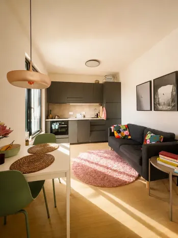 Pronájem bytu 1+kk, Praha - Strašnice, Michelangelova, 37 m2