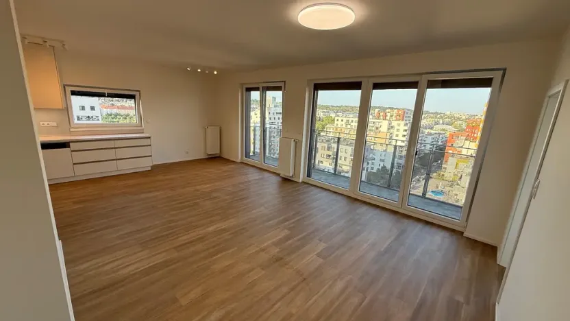 Pronájem bytu 2+kk, Praha - Vysočany, Gerstelova, 62 m2