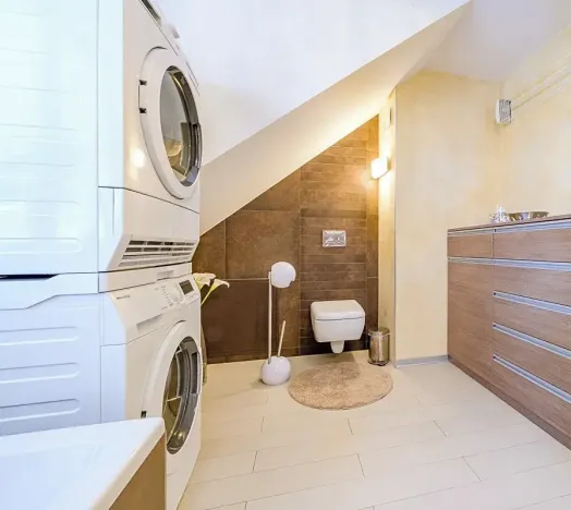 Pronájem bytu 3+kk, Praha - Vršovice, Bělocerkevská, 80 m2