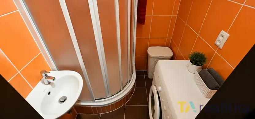 Prodej bytu 2+kk, Brnířov, 41 m2