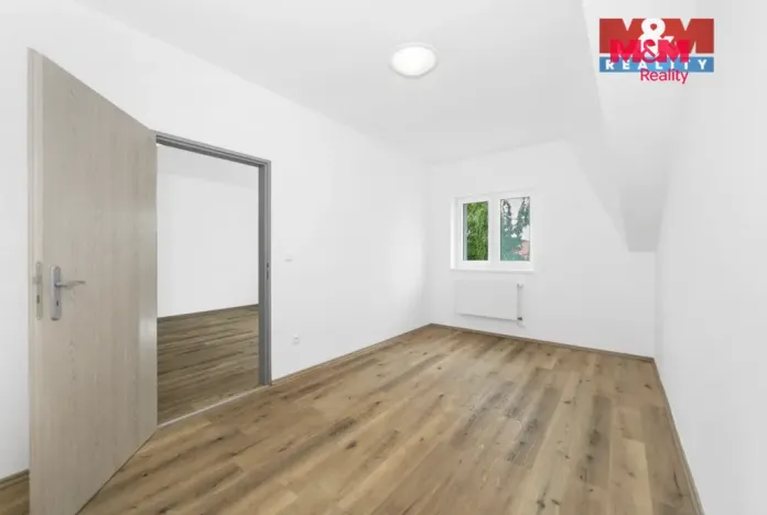 Prodej bytu 2+kk, Radnice, Na Potocích, 49 m2