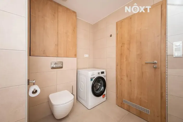 Pronájem bytu 1+kk, Pardubice, U Sportovní školy, 44 m2