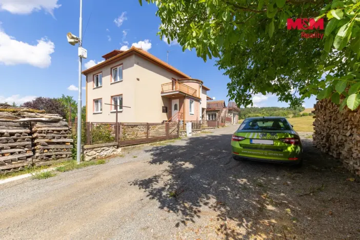 Prodej rodinného domu, Horní Loučky, 190 m2