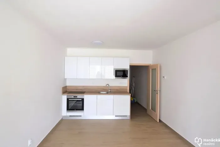 Pronájem bytu 1+kk, Olomouc, Rokycanova, 35 m2