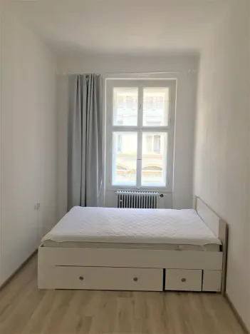 Pronájem bytu 3+1, Praha - Nové Město, Zlatnická, 65 m2